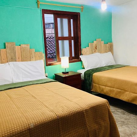 Alhambra Hotel - San Cristobal De Las Casas Ngoại thất bức ảnh